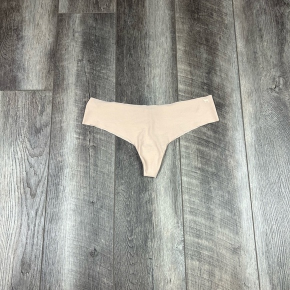 VS Nude Seamless Thong - Picture 1 of 8